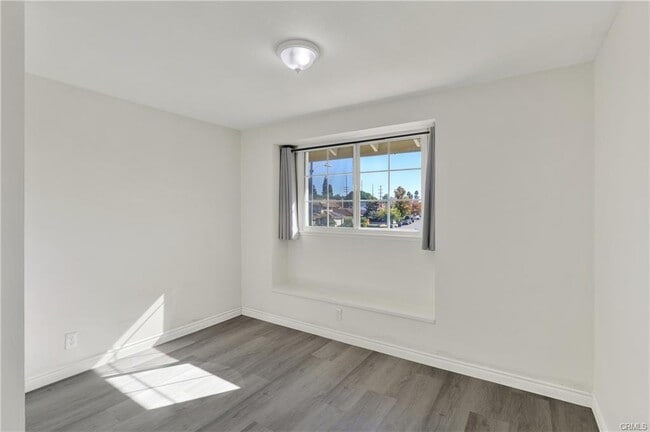 23561 Duryea Dr in Lake Forest, CA - Building Photo - Building Photo