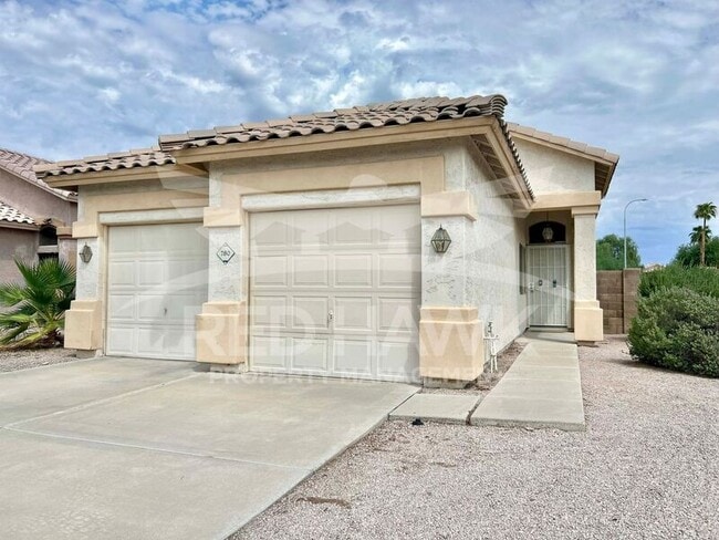 property at 780 E Glenmere Dr