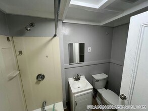 64 Hollis St in Framingham, MA - Building Photo - Building Photo