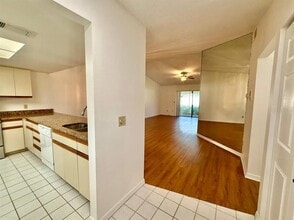 18308 Aintree Ct in Tampa, FL - Building Photo - Building Photo