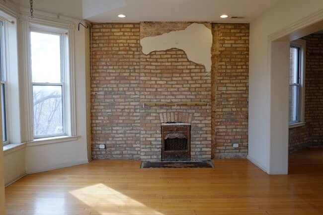 1238 N Campbell Ave in Chicago, IL - Building Photo - Building Photo