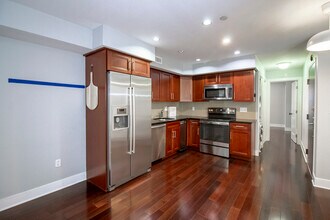 1522 Race St in Philadelphia, PA - Building Photo - Building Photo