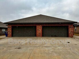 1842 Post Oak Rd in El Reno, OK - Building Photo