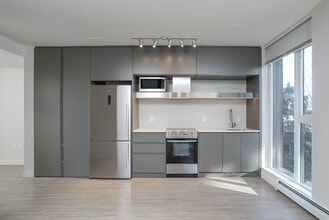 The Duke in Vancouver, BC - Building Photo - Interior Photo