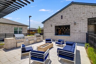 Yardly Cross Creek Meadows in Celina, TX - Foto de edificio - Building Photo