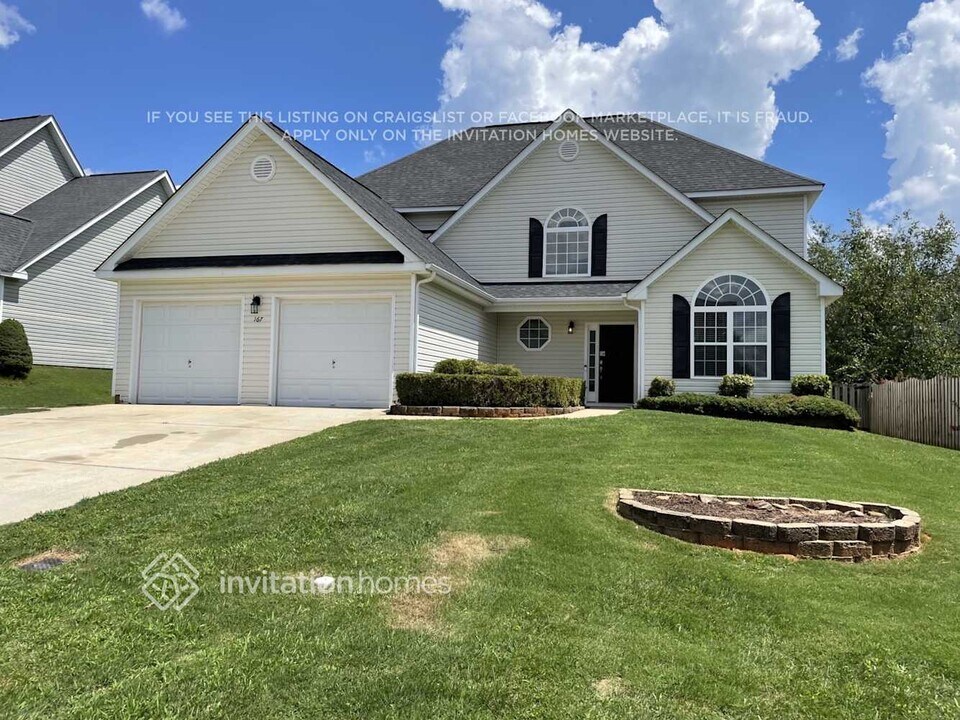 167 Scanlon Rd in Mooresville, NC - Foto de edificio