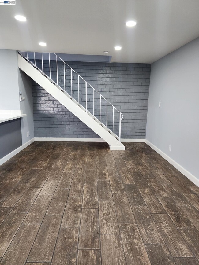 4985 N Holt Ave in Fresno, CA - Building Photo - Building Photo