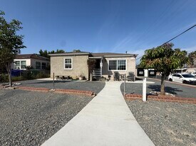 504 S 46th St in San Diego, CA - Building Photo