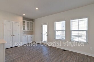 137 Cedar Crst Dr in Smithfield, VA - Building Photo - Building Photo