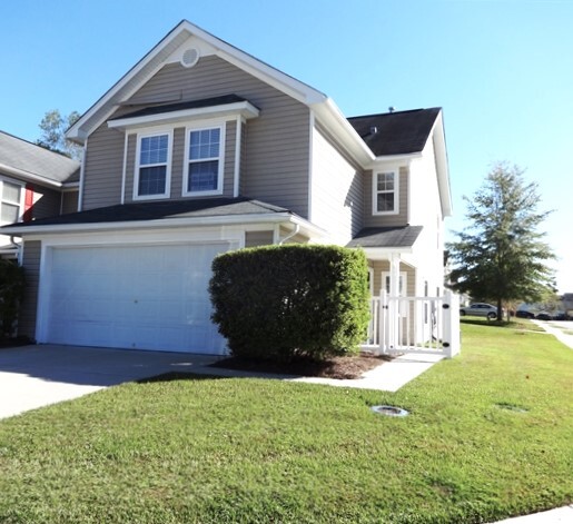 186 Chemistry Cir in Ladson, SC - Building Photo