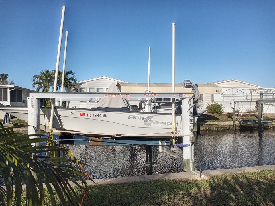 31 Emden Cir in Punta Gorda, FL - Building Photo