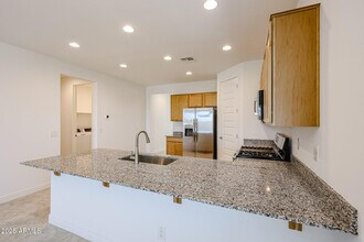 5016 N 87th Ln in Glendale, AZ - Building Photo - Building Photo