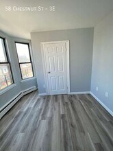 58 Chestnut St in Yonkers, NY - Building Photo - Building Photo