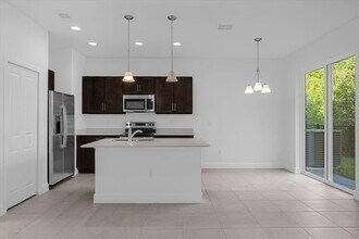 1344 Captiva Cv in Sanford, FL - Building Photo - Building Photo