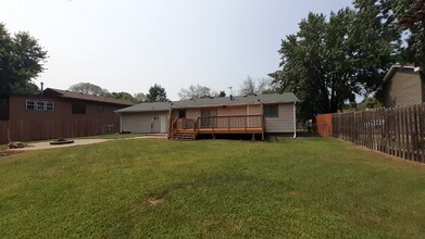 1340 104th Ln NW in Coon Rapids, MN - Building Photo - Building Photo