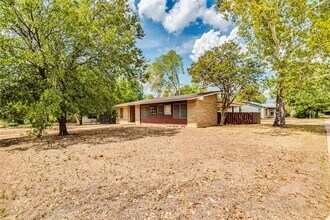 4622 Philco Dr in Austin, TX - Building Photo - Building Photo