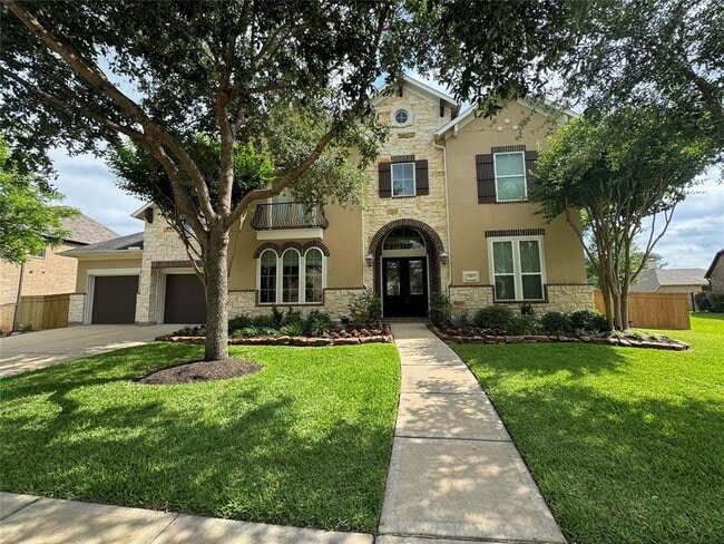 property at 55 Little Rise Dr