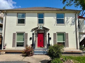 2330 Dorrington St in Houston, TX - Building Photo