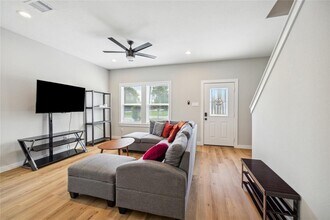 5406 Kelford St in Houston, TX - Building Photo - Building Photo