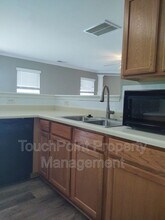 7302 Woodbourne Ln in Charlotte, NC - Building Photo - Building Photo