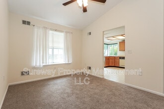 1042 A Canterbury Dr in Manchester Township, NJ - Building Photo - Building Photo