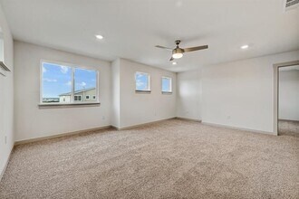 7902 Linda Michelle Ln in Austin, TX - Building Photo - Building Photo