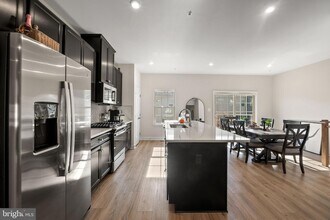 9019 Belinda Blvd in Upper Marlboro, MD - Foto de edificio - Building Photo