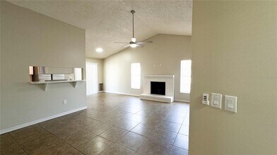 825 Spicewood Dr in Lakeland, FL - Building Photo - Building Photo