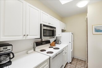 383 Commonwealth Ave, Unit 3 in Boston, MA - Building Photo - Building Photo