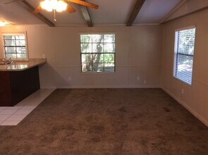 8047 Mariner St in Jacksonville, FL - Building Photo - Building Photo