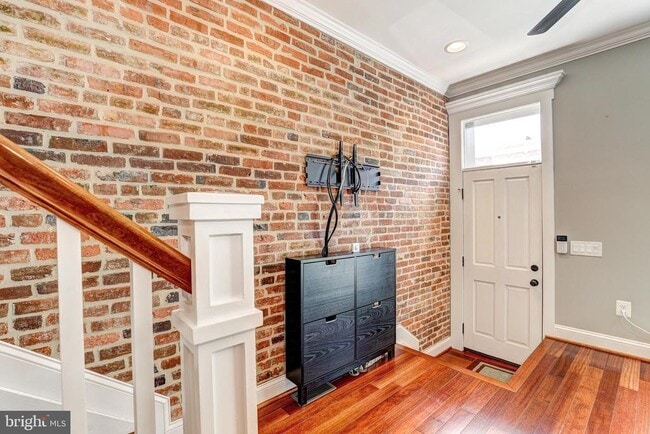 property at 603 S Streeper St