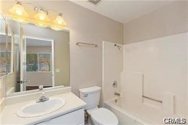 property at 955 W Devonshire Ave