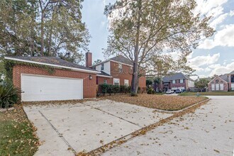 19026 Owen Oak Dr in Humble, TX - Building Photo - Building Photo