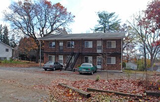 5639 Lon Roberts Dr in Knoxville, TN - Building Photo