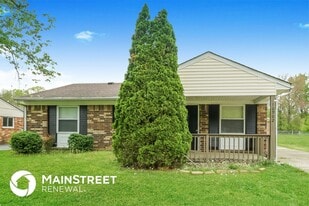 10902 Waycross Ave in Louisville, KY - Building Photo