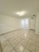 557 NE 5th Terrace in Florida City, FL - Building Photo - Building Photo