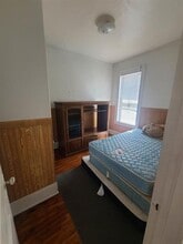 1372 Merryman St in Marinette, WI - Building Photo - Building Photo
