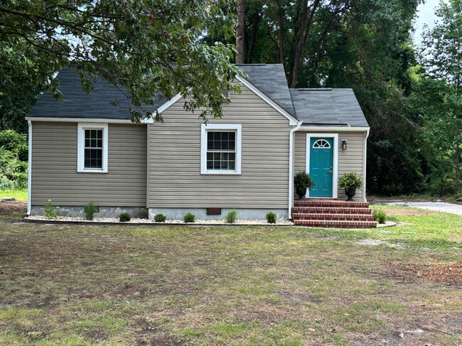 property at 790 Rappohack Dr