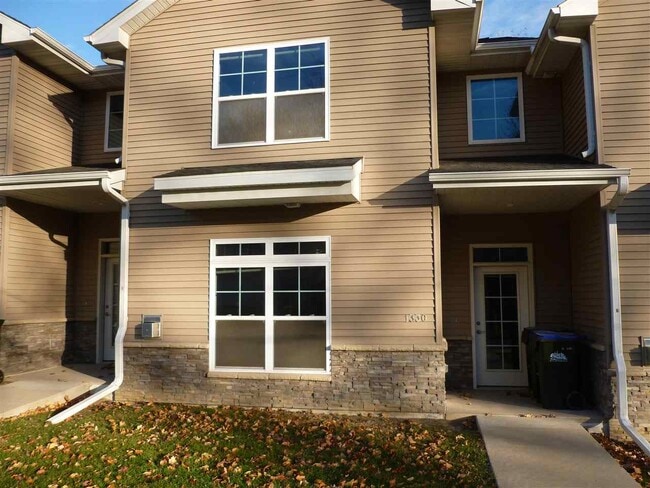 property at 1330 N Dodge St Ct