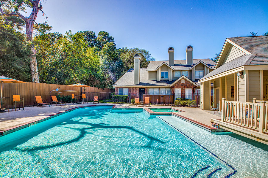 Tranquility Grove in Houston, TX - Foto de edificio