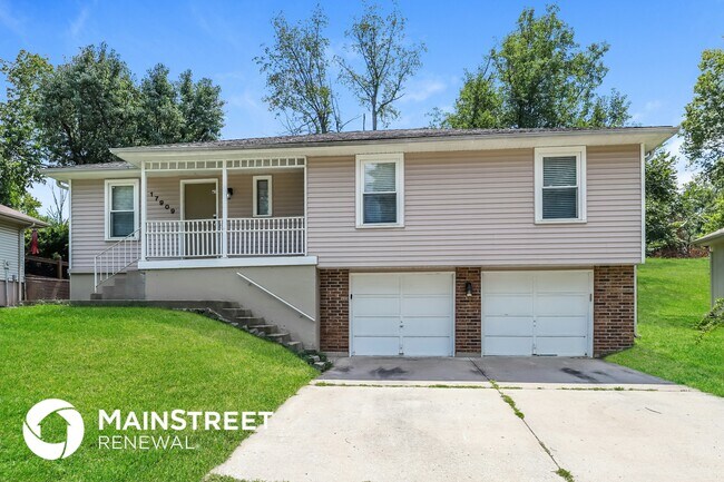 property at 17909 East 25th Terrace S