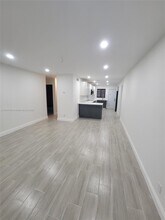 2300 SW 18th Terrace in Fort Lauderdale, FL - Building Photo - Building Photo