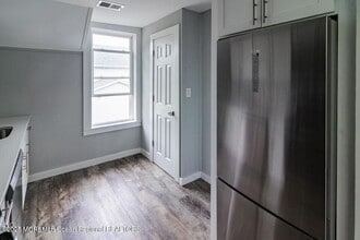 306 Henley Ave in Pine Beach, NJ - Building Photo - Building Photo