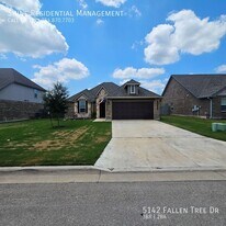 5142 Fallen Tree Dr in Temple, TX - Building Photo
