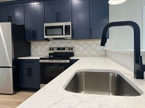 2232 S 11th St in Allentown, PA - Building Photo - Building Photo