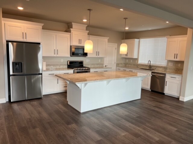 1001 Wadsworth Dr-Unit -1 in Roseville, CA - Building Photo