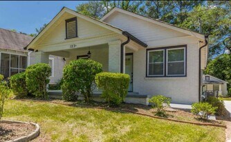 123 Chicamauga Ave SW in Atlanta, GA - Building Photo