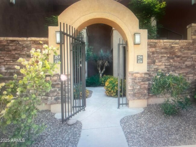 property at 7027 N Scottsdale Rd
