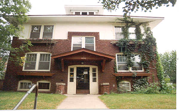 1696 Ashland Ave in St. Paul, MN - Building Photo - Building Photo