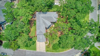 2220 Beckenham Dr in Mount Pleasant, SC - Building Photo - Building Photo